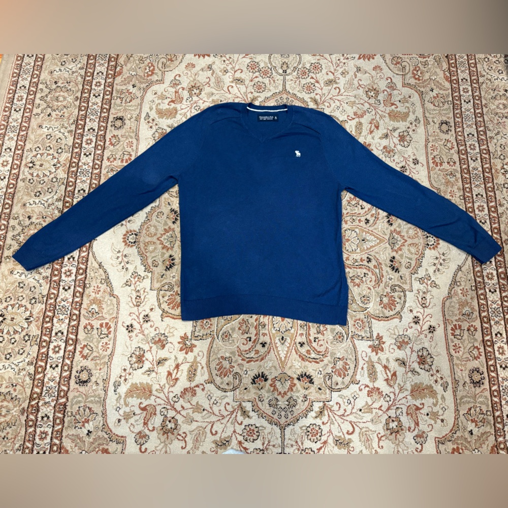 Men’s Abercrombie & Fitch V-Neck sweater XL Blue